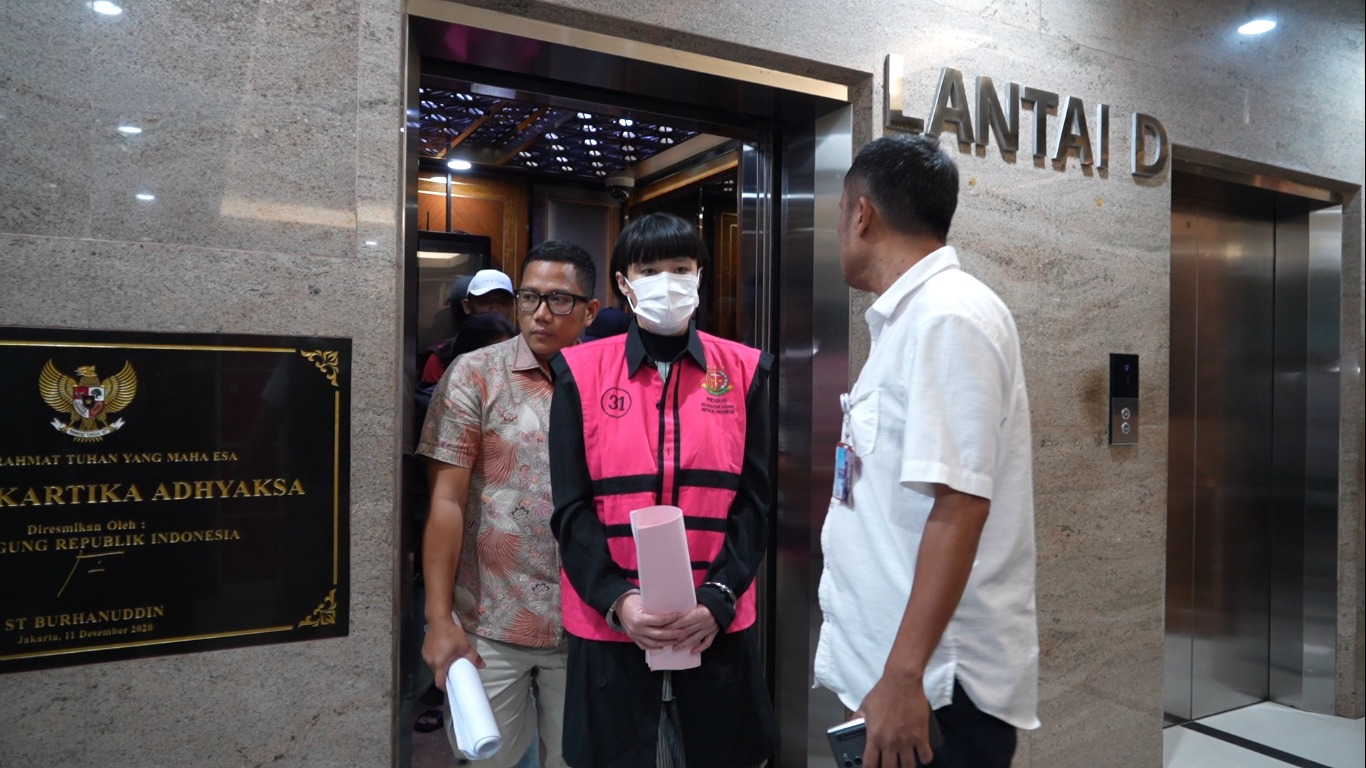 Ketua Pengadilan Jakarta Selatan ditahan Penyidik Kejagung RI dalam Kasus Suap Terkait Penanganan Perkara di PN Jakarta Pusat