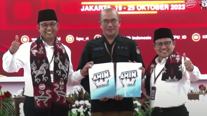Anies Baswedan dan Muhaimin Iskandar resmi mendaftarkan sebagai capres-cawapres di KPU